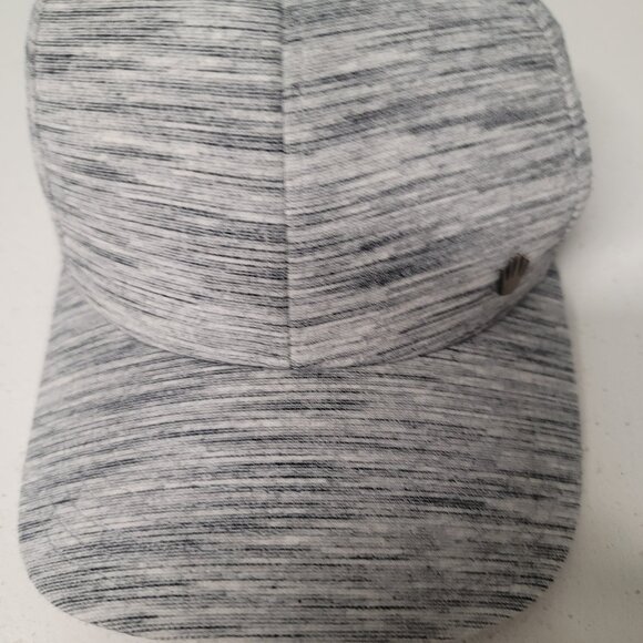 No Bad Ideas FlexFit Gray Black Ultra Soft Lightweight Hat Cap Size Small/Medium - Picture 1 of 7